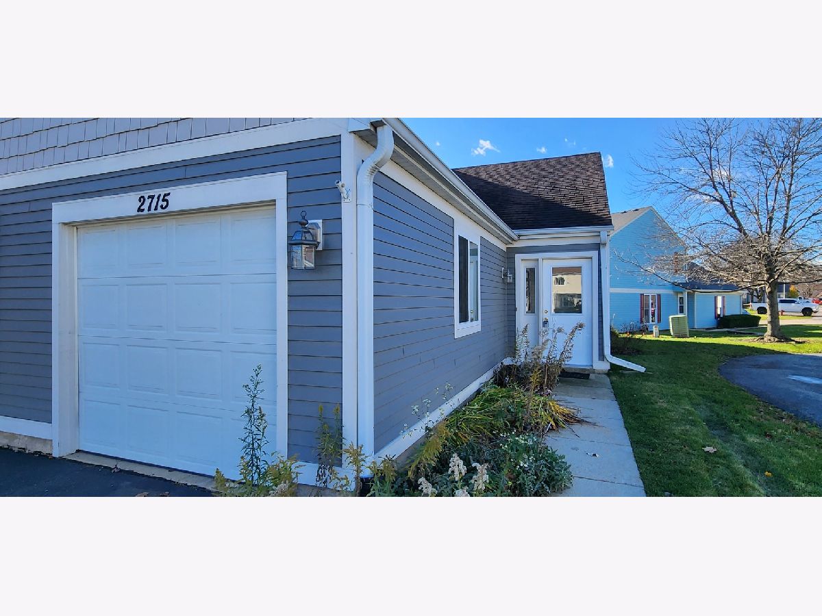 Townhomes For Rent Cinnamon Glen Aurora Illinois, 2715 Wilshire