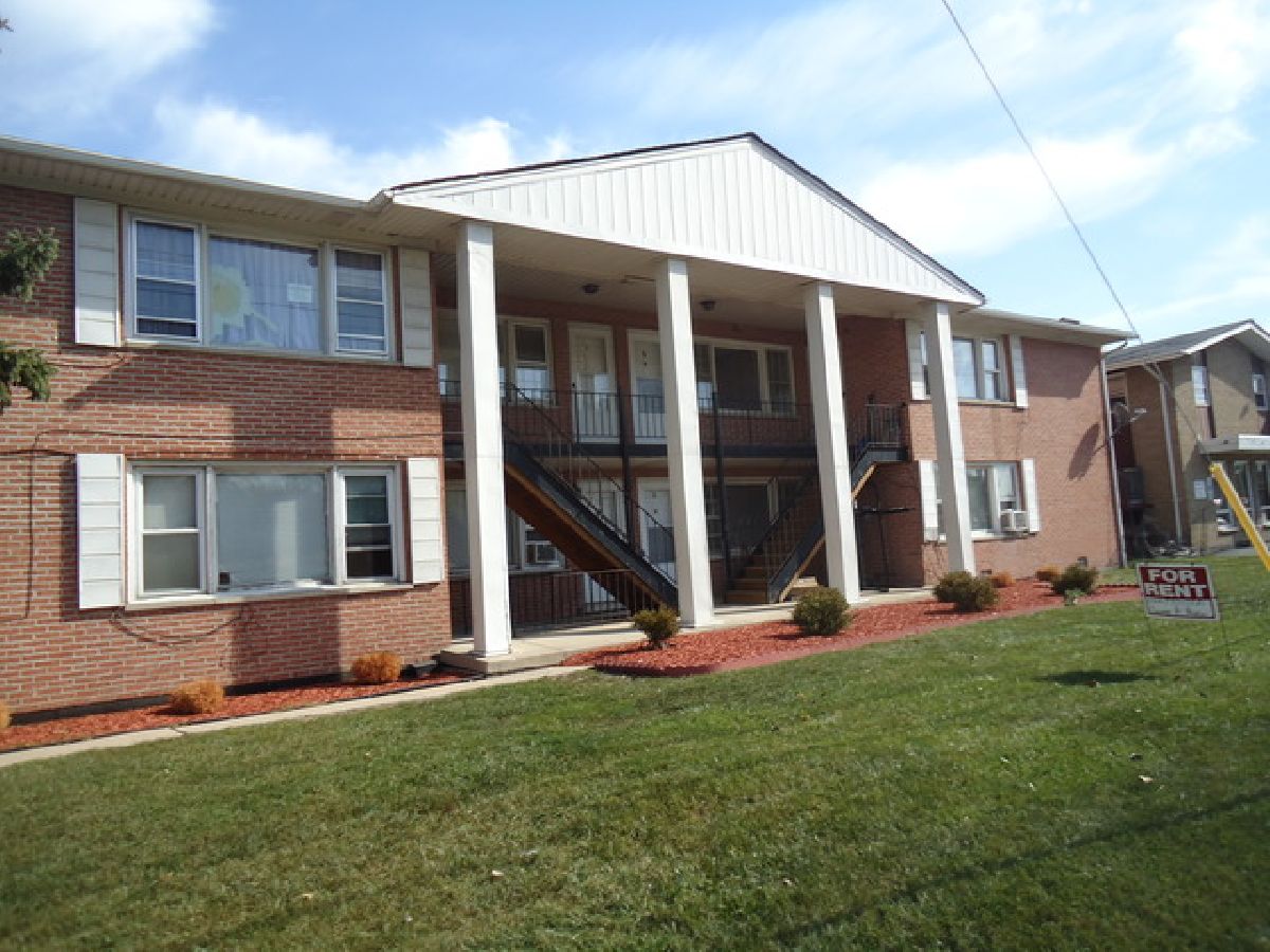  Rented Bridgeview Illinois, 7831 Roberts
