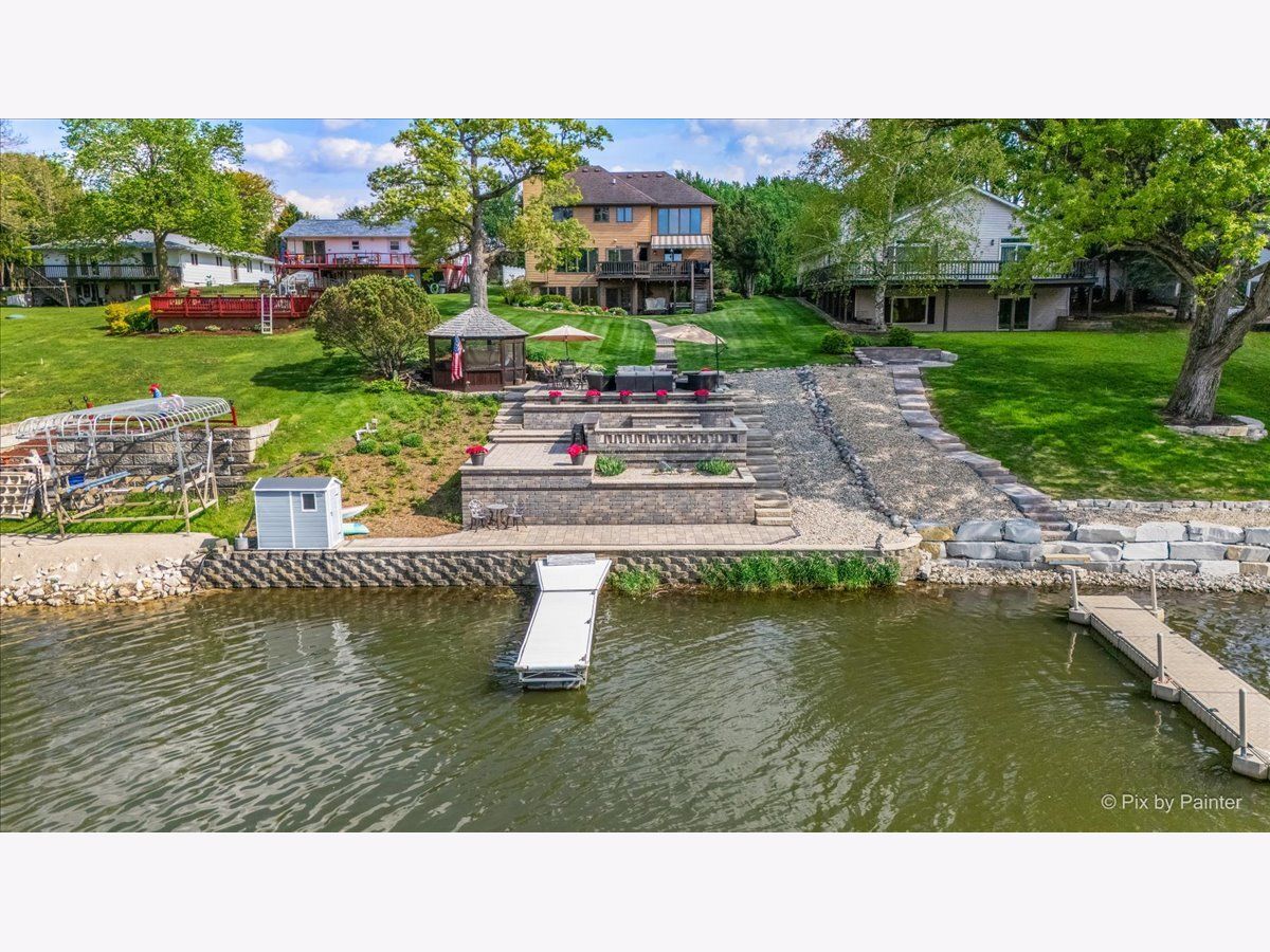  For Sale Lake Holiday Illinois, 1317 Park Place