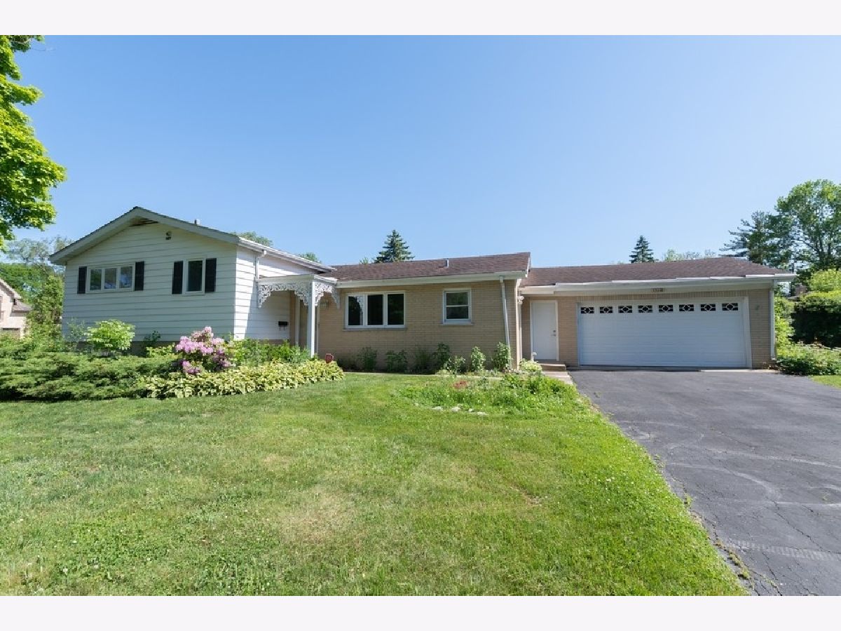  For Rent Glenview Illinois, 1322 Brook