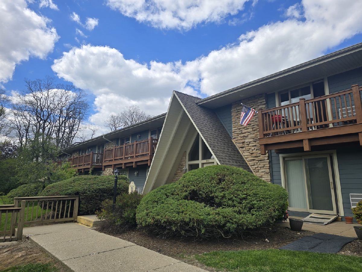  For Sale Fox River Grove Illinois, 300 Opatrny Drive