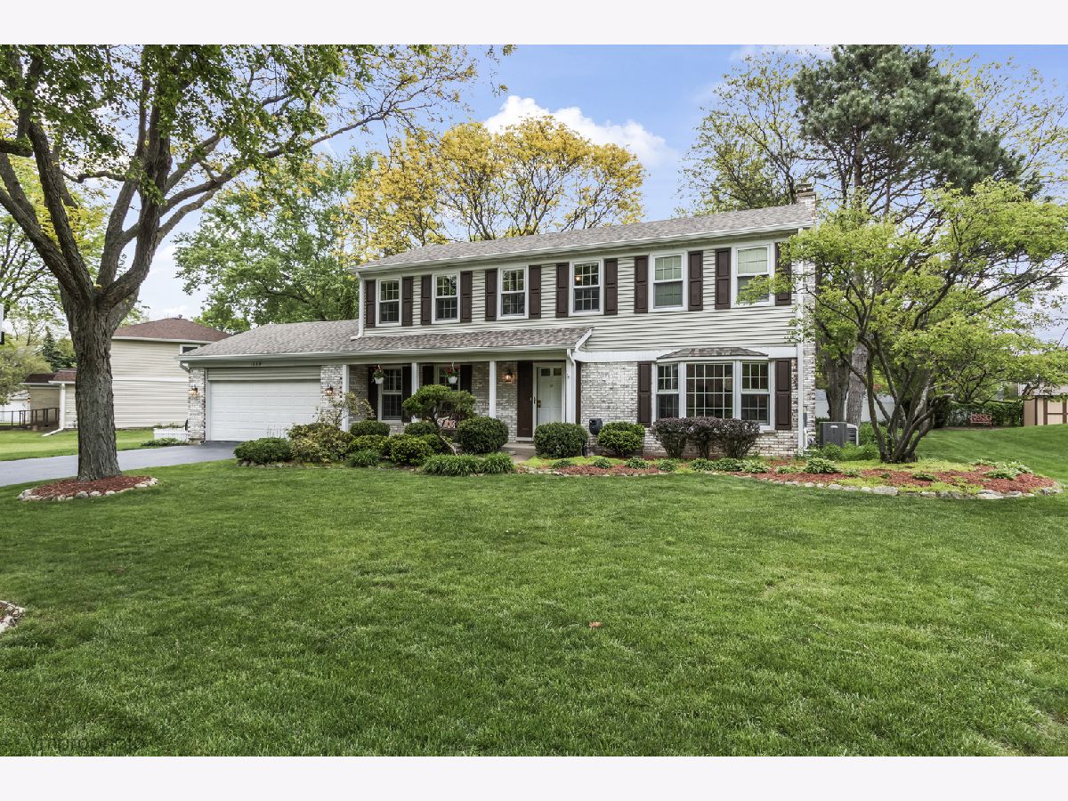 Homes For Sale Whytecliff Palatine Illinois, 1059 Chatham Drive