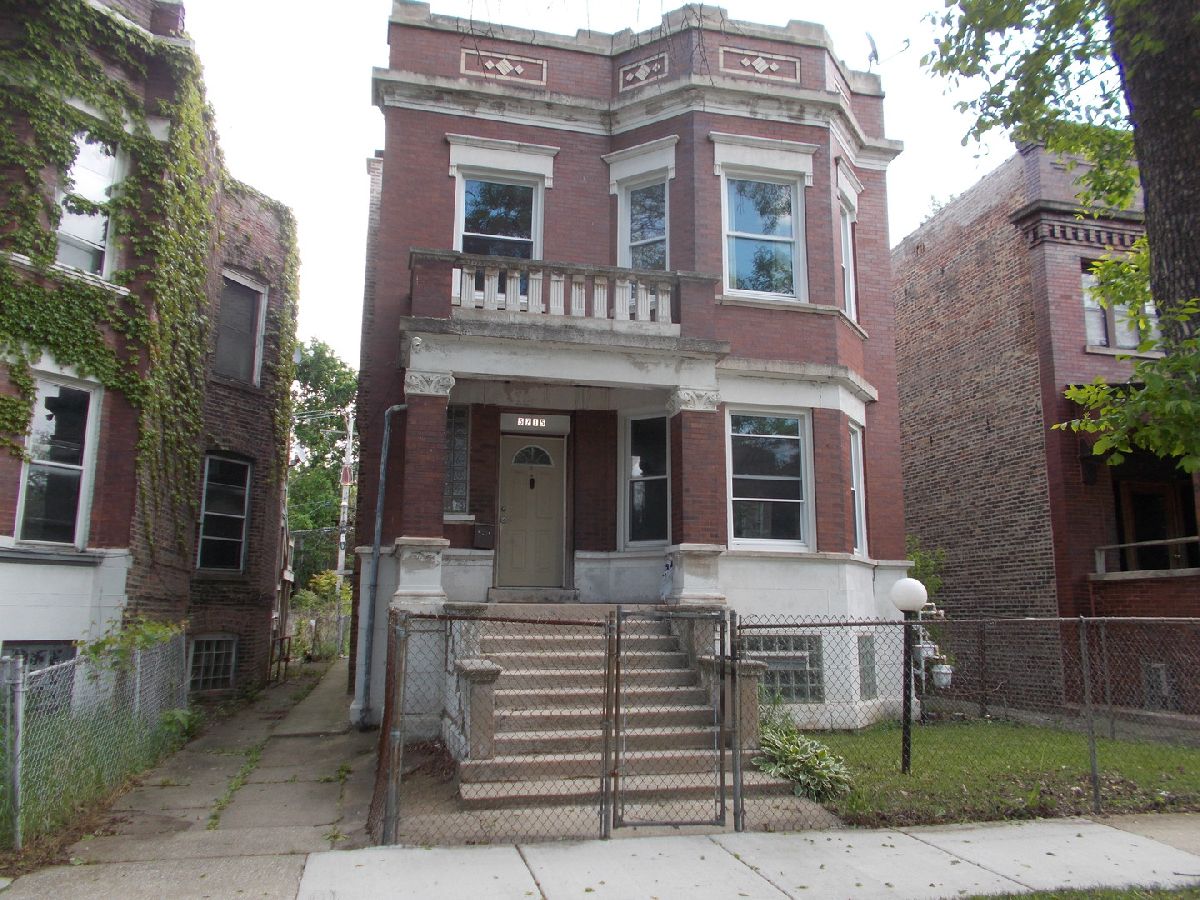  For Rent Chicago Illinois, 5715 Sangamon