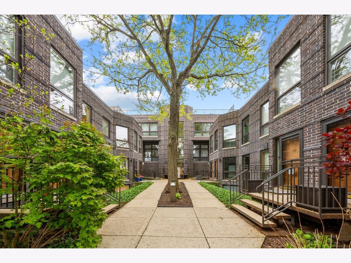  For Sale Evanston Illinois, 102 South Boulevard
