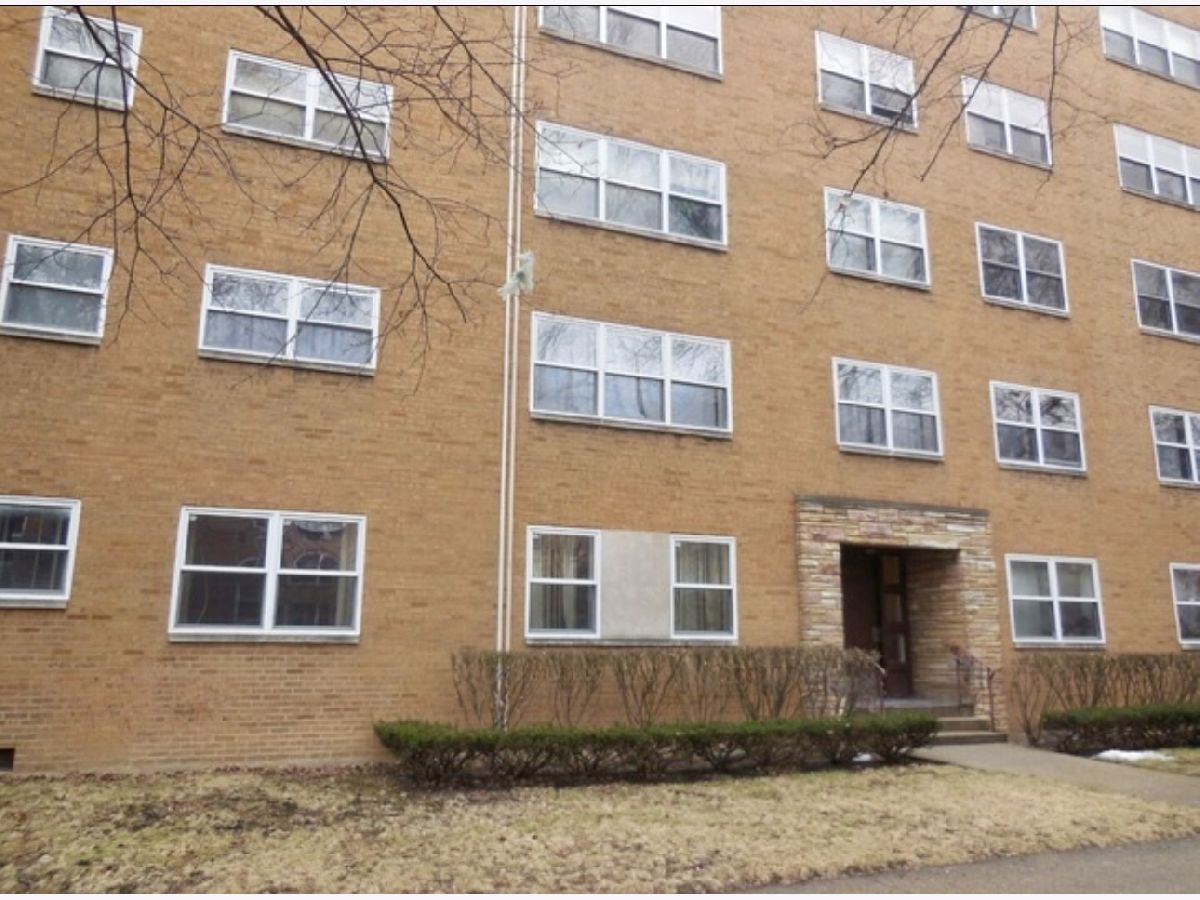  Rented Chicago Illinois, 6123 Damen