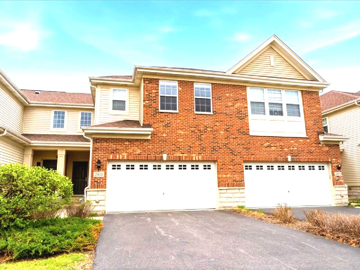 Townhomes For Sale Mayfair Naperville Illinois, 2810 Henley Lane
