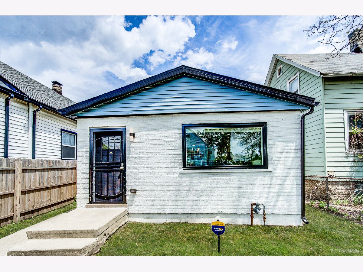  For Sale Chicago Illinois, 8541 Givins Court