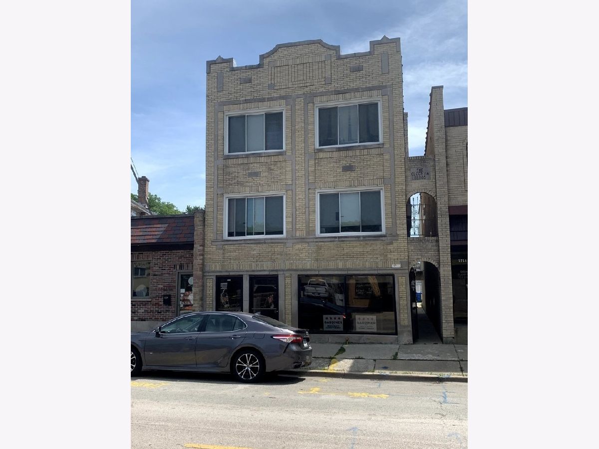  For Rent Chicago Illinois, 5751 Higgins