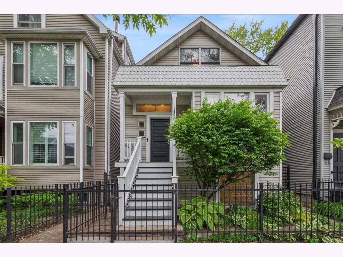  For Sale Chicago Illinois, 1808 School Street