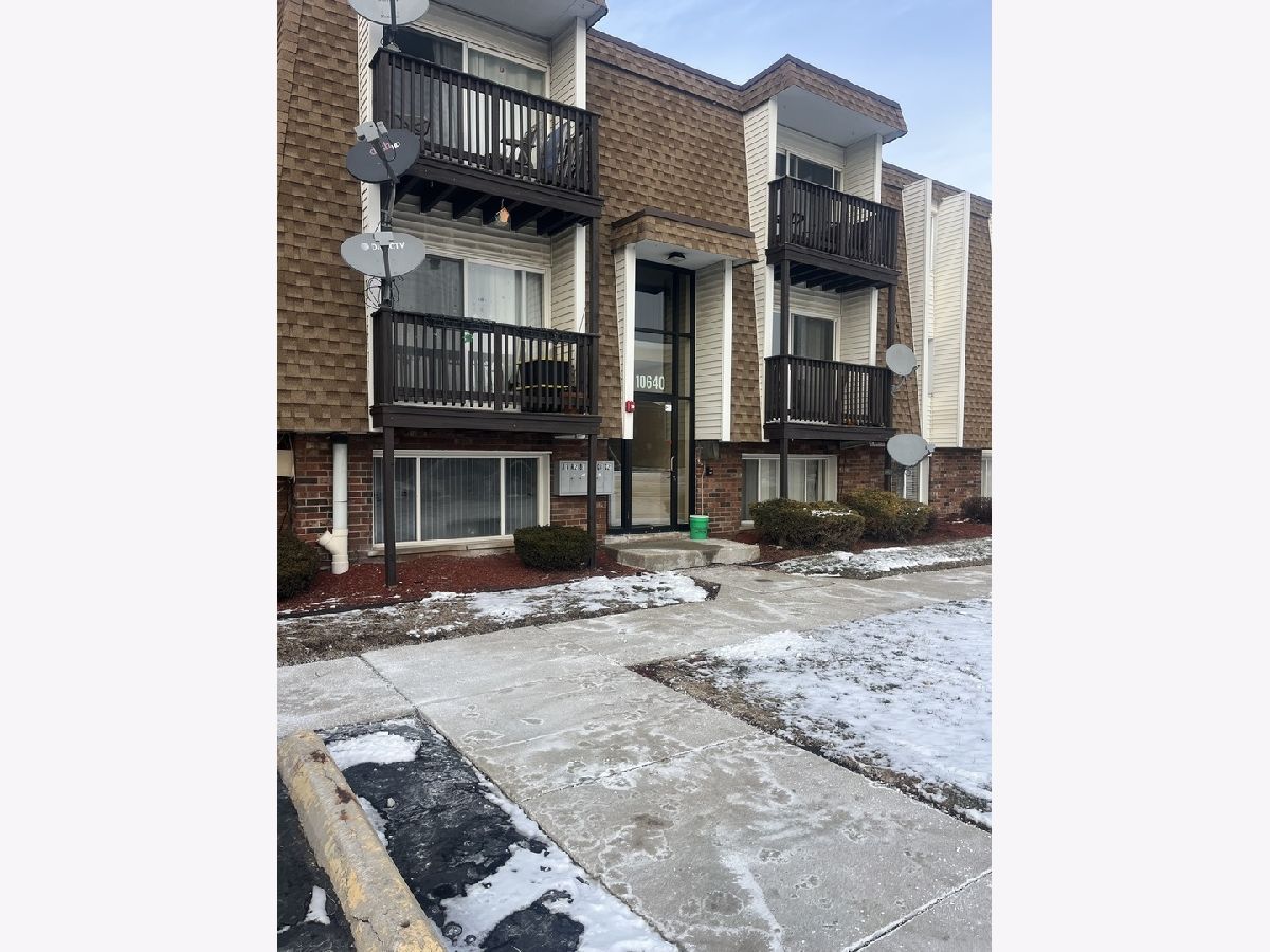  Rented Chicago Ridge Illinois, 10640 Brooks