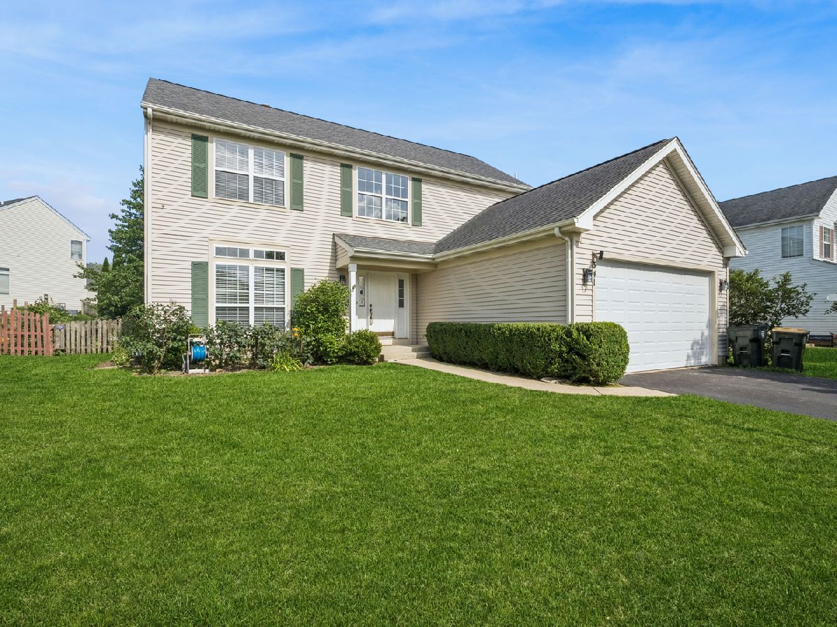 Homes For Sale Bright Meadows Round Lake Illinois, 341 Clearview Circle