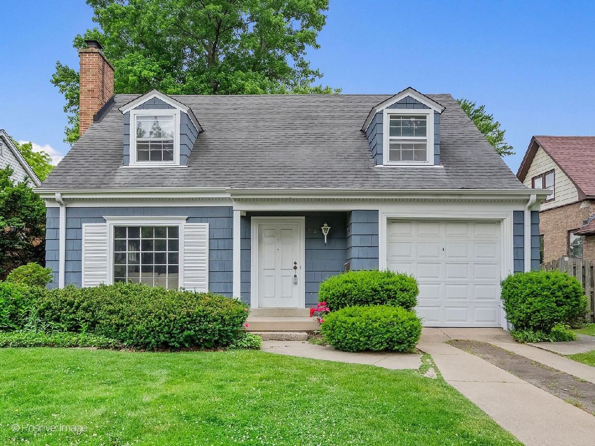 Homes For Sale Gold Coast La Grange Illinois, 218 Edgewood Avenue