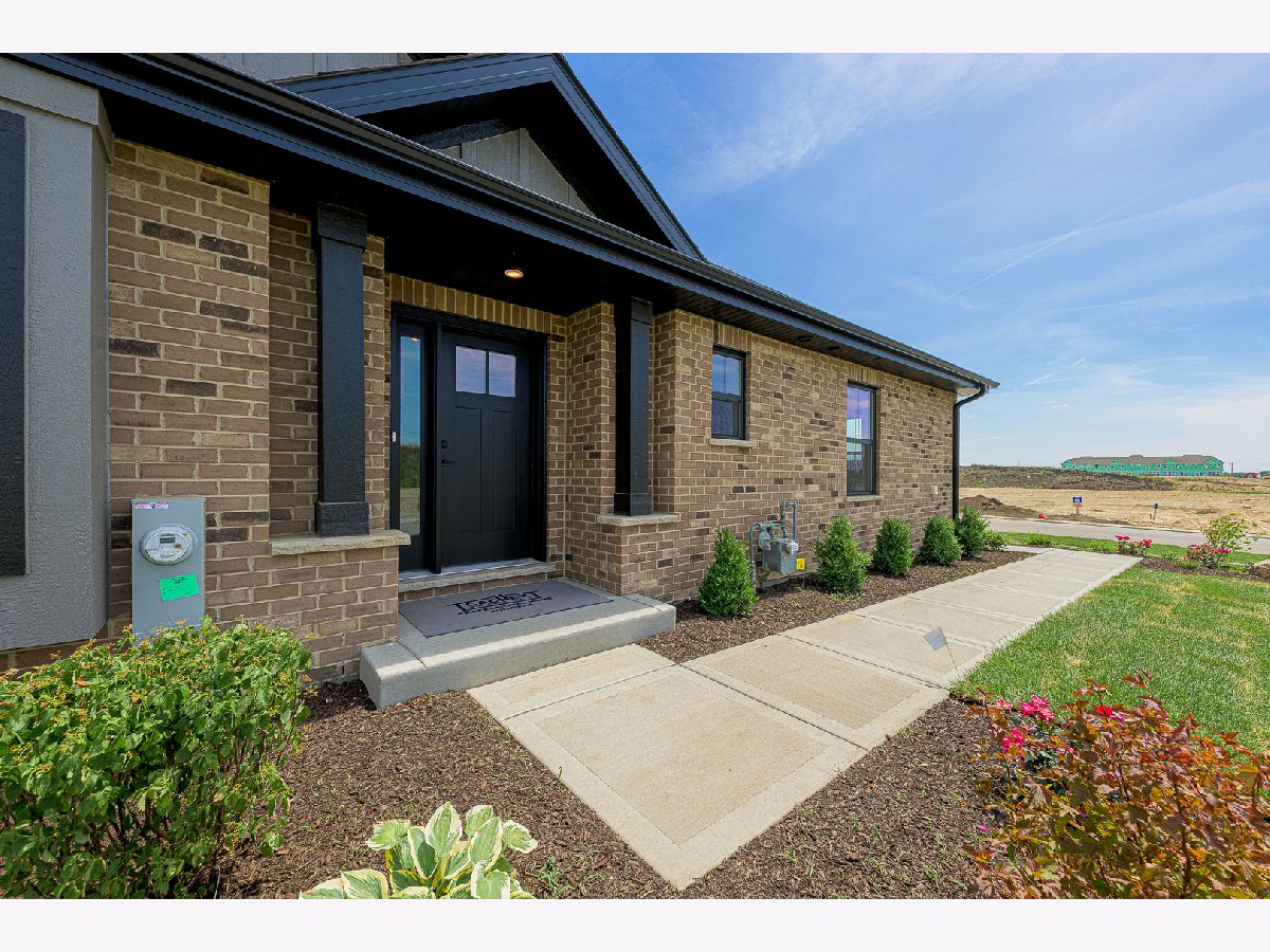  For Sale New Lenox Illinois, 2602 Delavan Drive