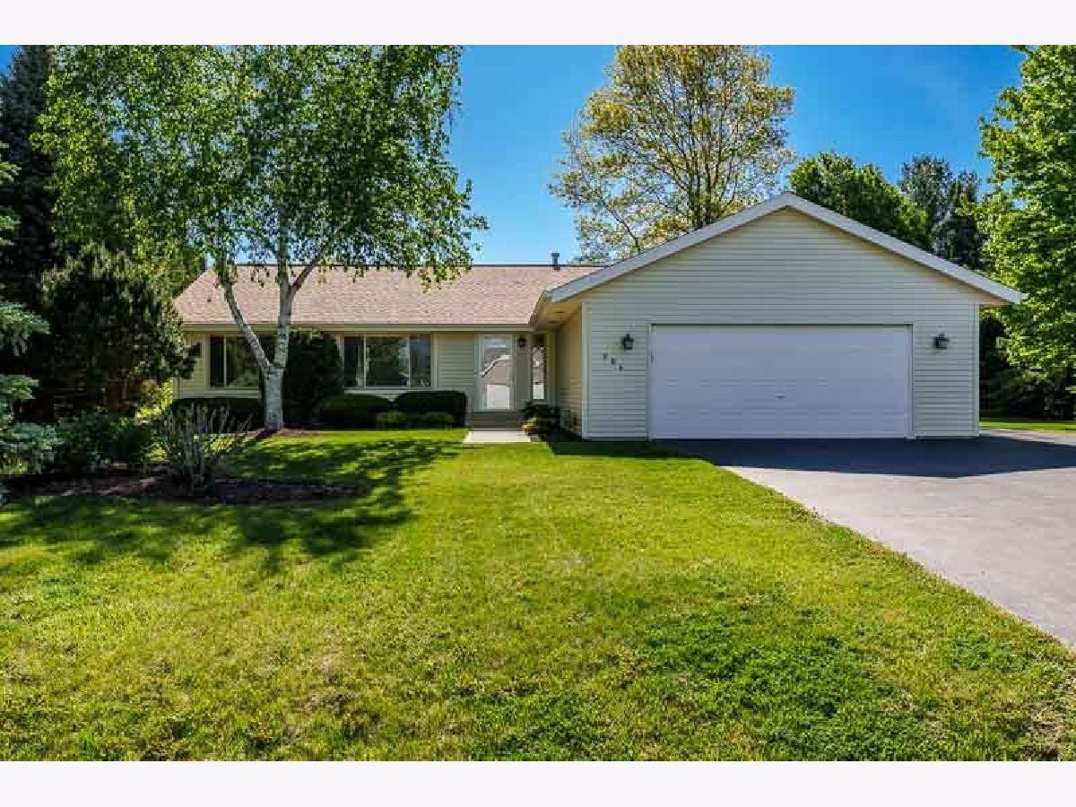  Sold Rockford Illinois, 984 Rockhampton