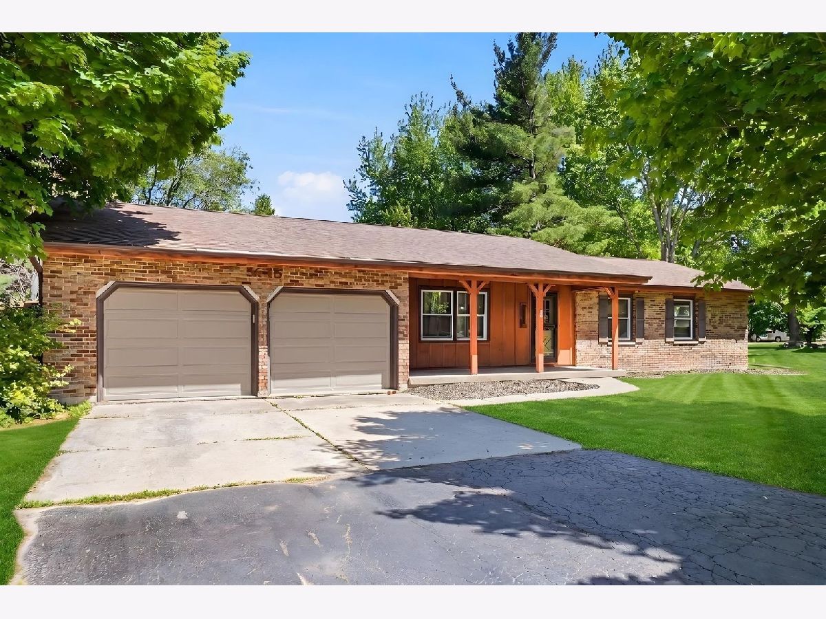  Sold Rochelle Illinois, 5645 Beebe