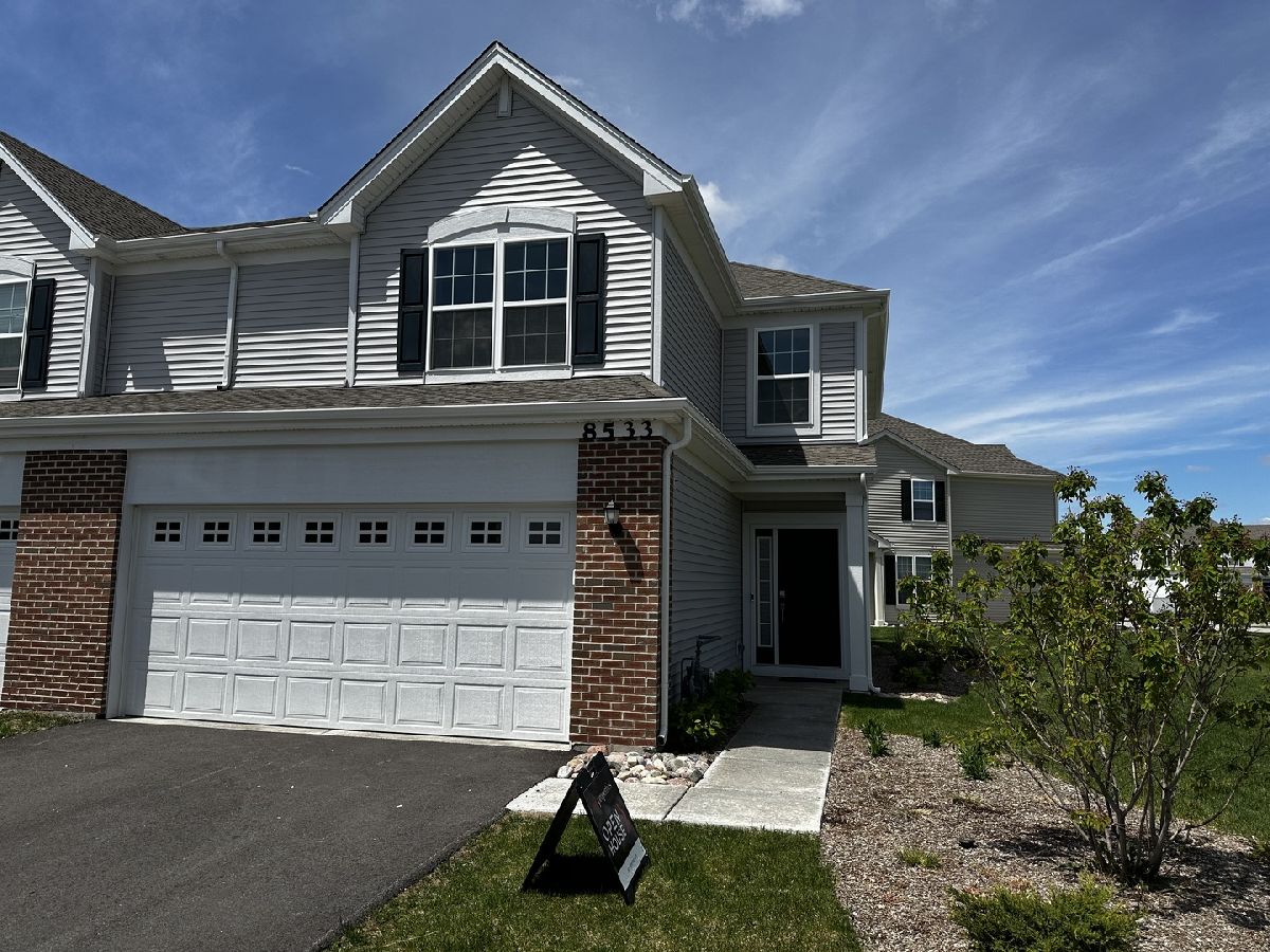  For Rent Wonder Lake Illinois, 8533 Stillwater