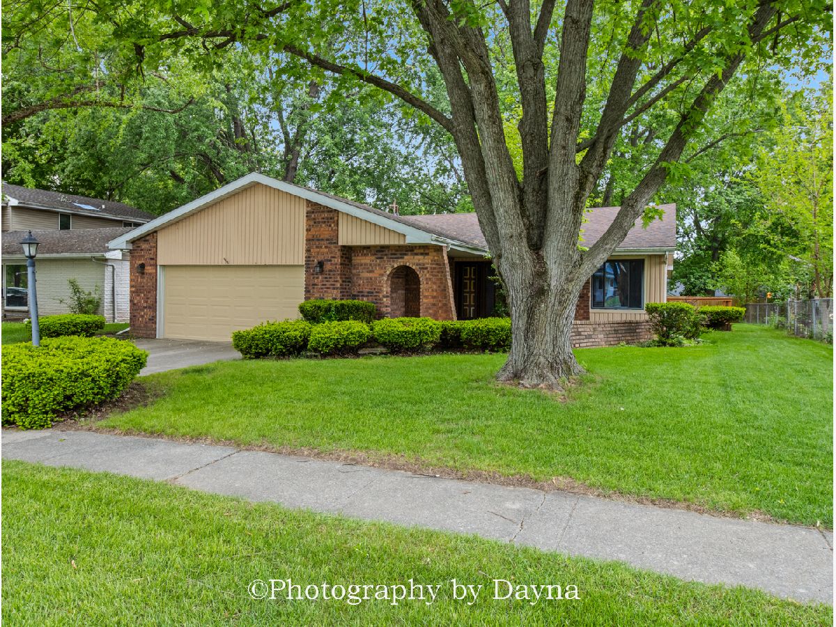  For Sale Bourbonnais Illinois, 671 Bisaillon Avenue
