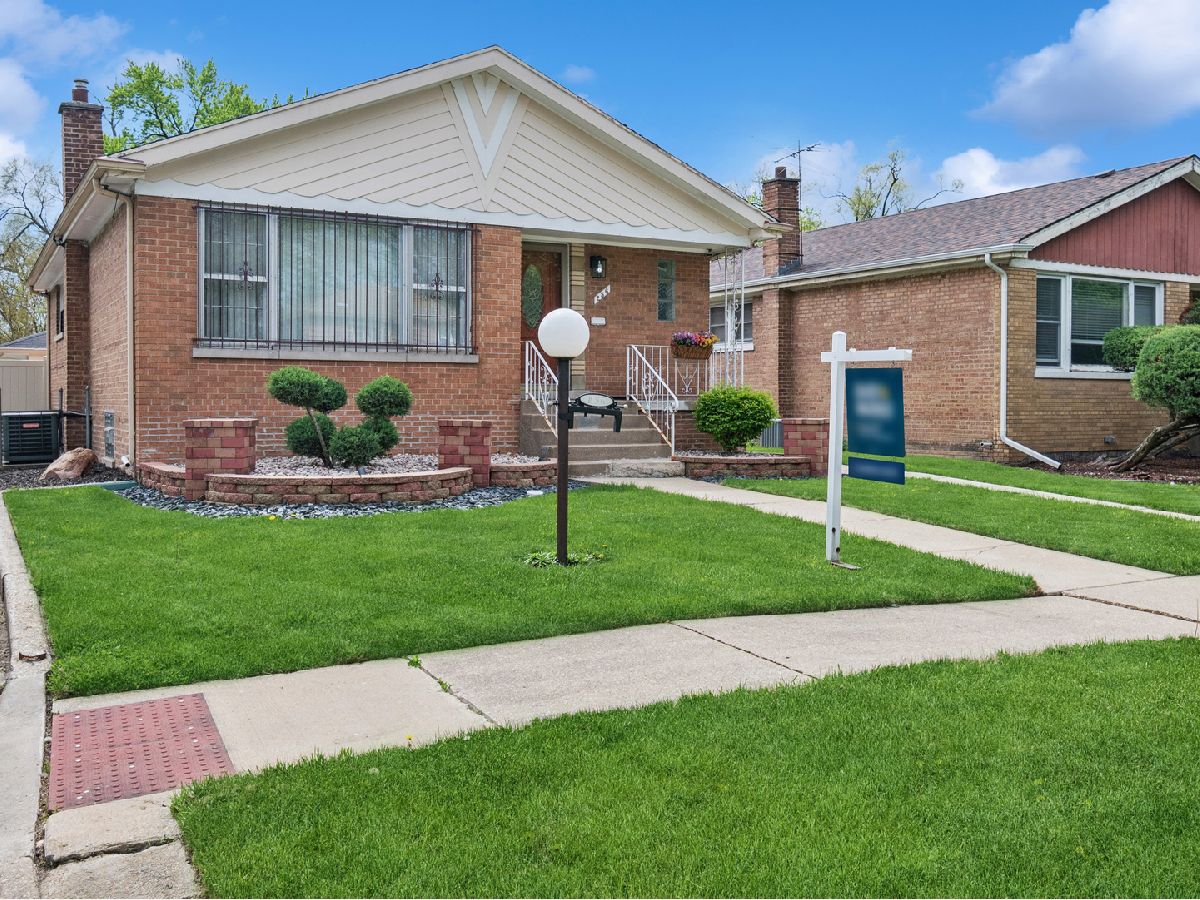  For Sale Harvey Illinois, 256 Calumet Boulevard