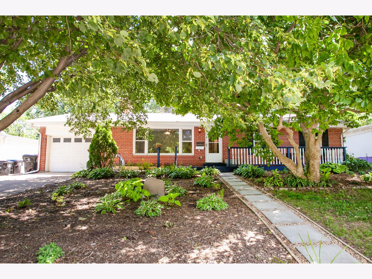  For Sale Bloomington Illinois, 9 Riser Avenue
