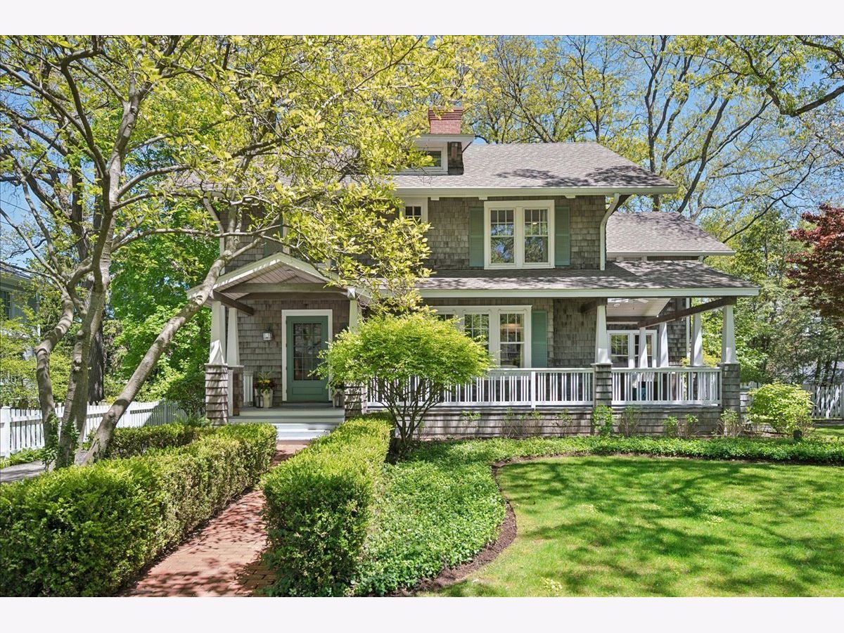  For Sale Winnetka Illinois, 747 Lincoln Avenue