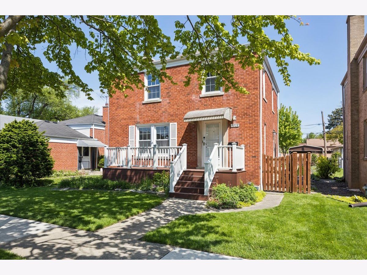  For Sale Brookfield Illinois, 9328 Jefferson Avenue