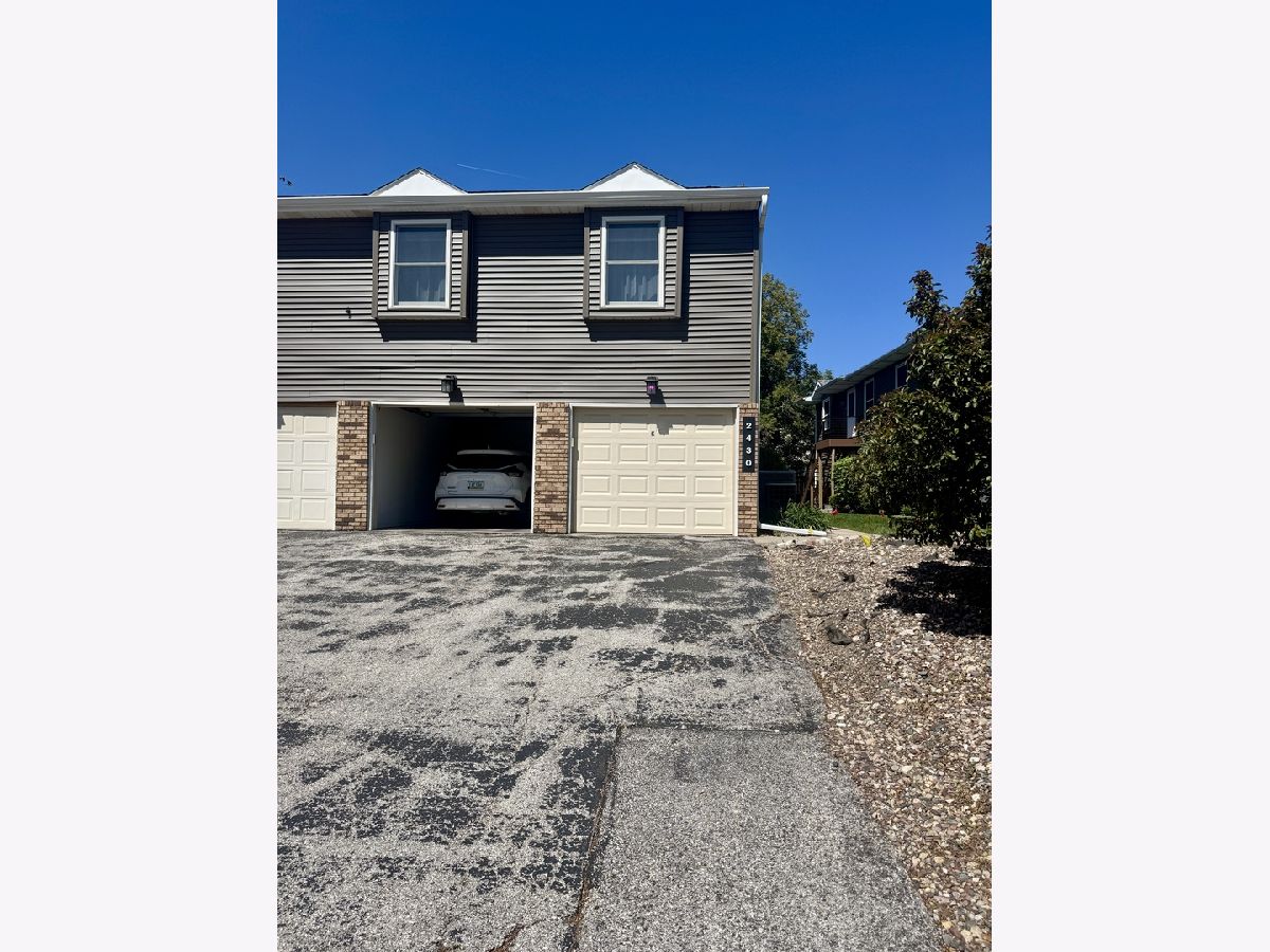 Condos & Townhomes For Sale Jersey Meadows East Condos Davenport Iowa, 2430 51st Street