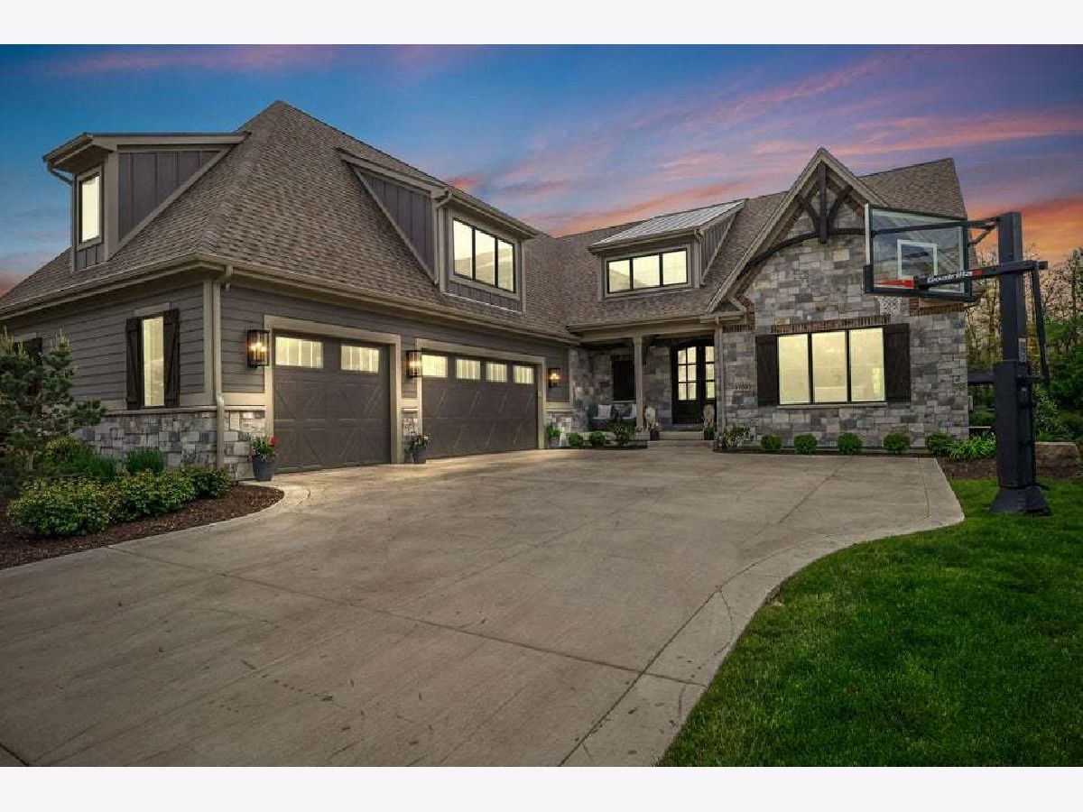  For Sale Valparaiso Indiana, 3703 Brigata Drive