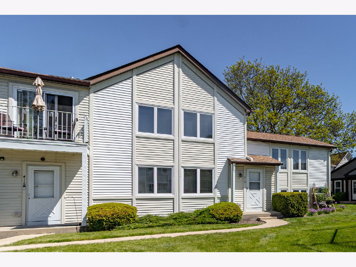 Townhomes & Condos For Sale Inverrary Deerfield Illinois, 414 Inverrary Lane