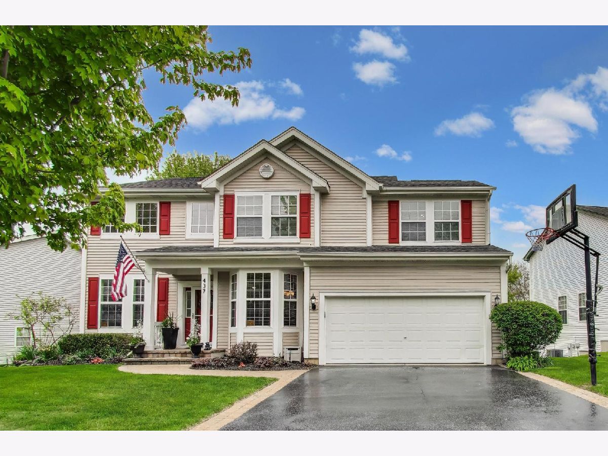  For Sale Lindenhurst Illinois, 437 Crooked Lake Lane