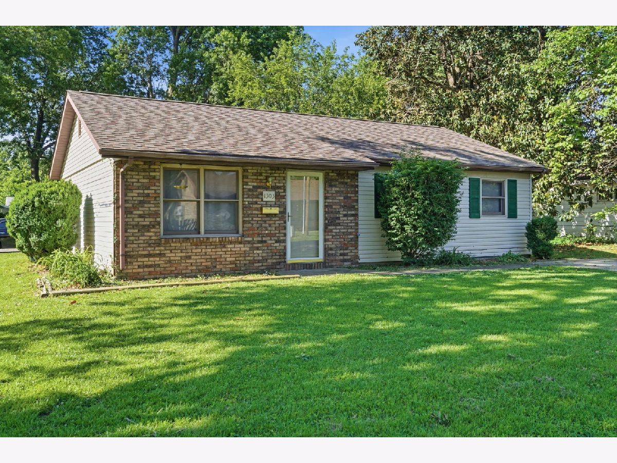  For Sale Marion Illinois, 1303 Prairie Street