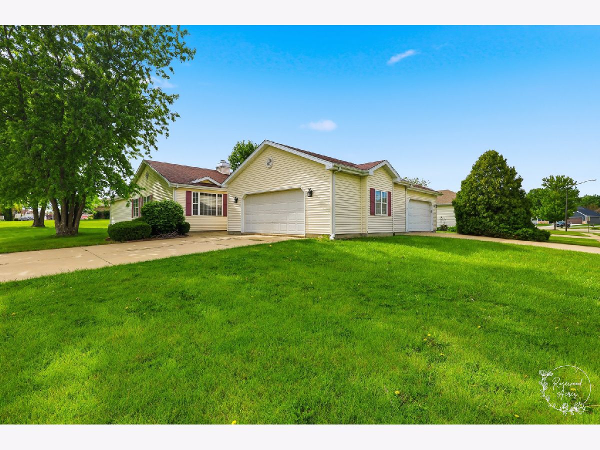  For Sale Manteno Illinois, 196 First Street
