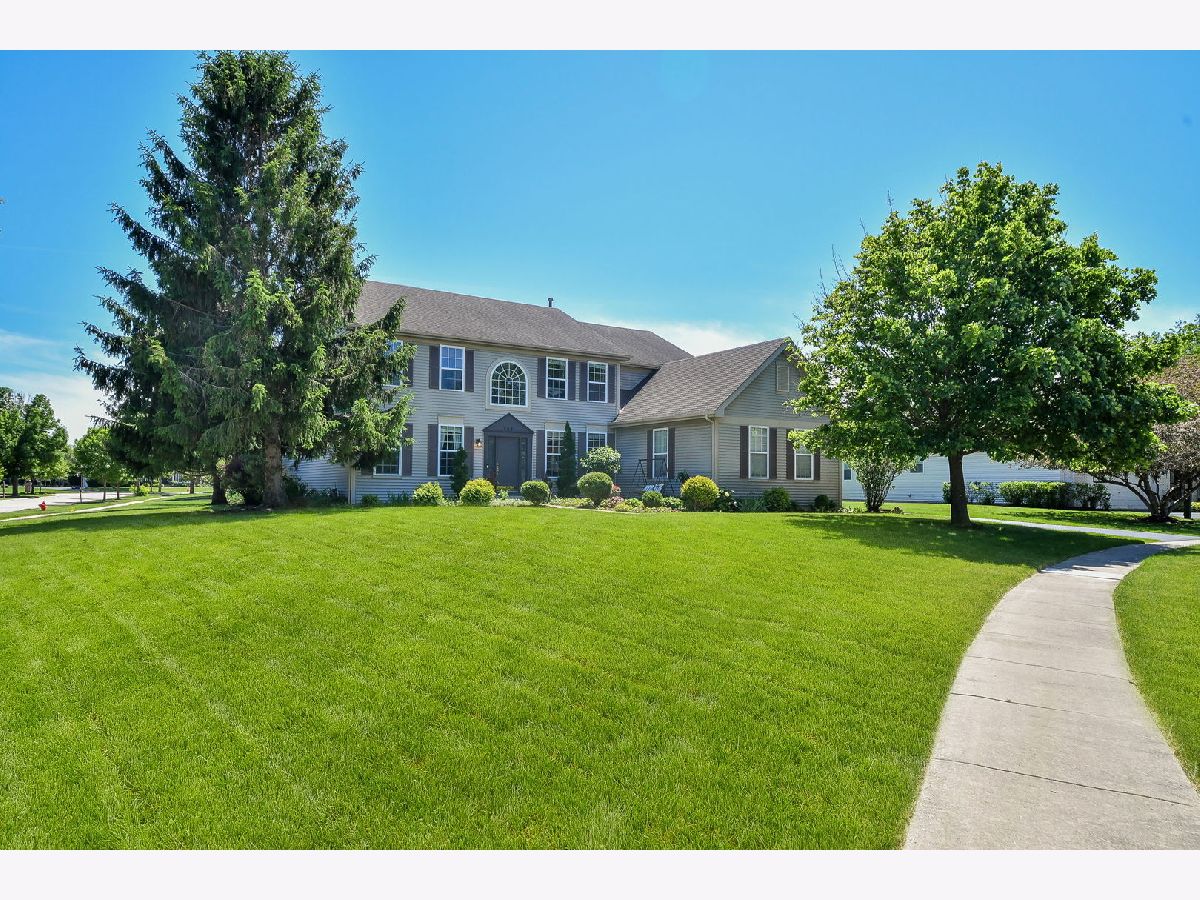  For Sale Geneva Illinois, 269 Prairieview Drive