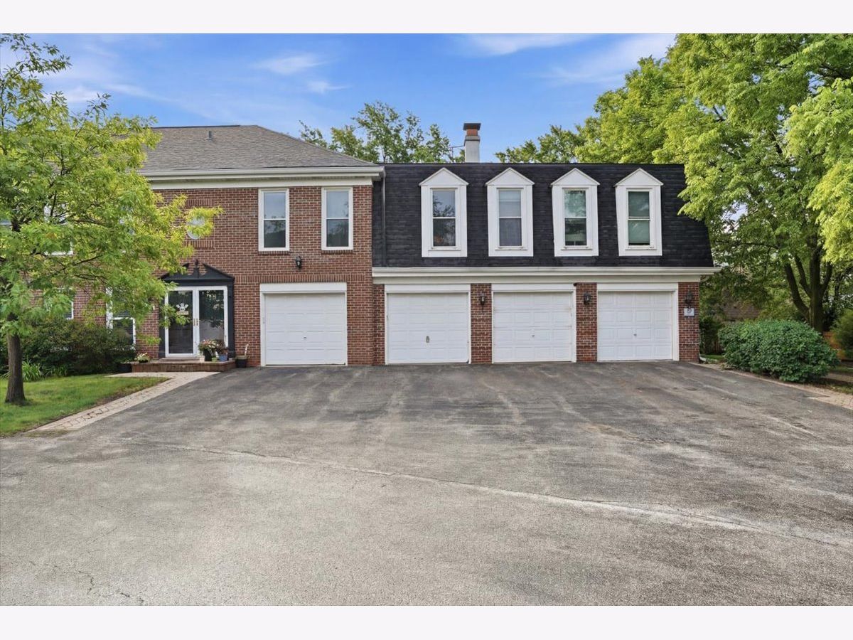  For Sale Libertyville Illinois, 837 Garfield Avenue