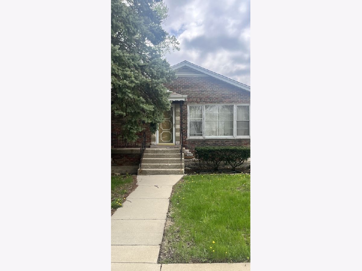  For Sale Calumet Park Illinois, 1127 123rd Street