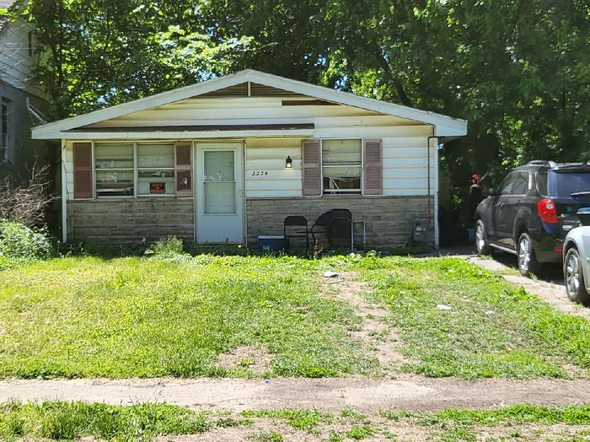  For Sale Springfield Illinois, 2234 Monroe Street