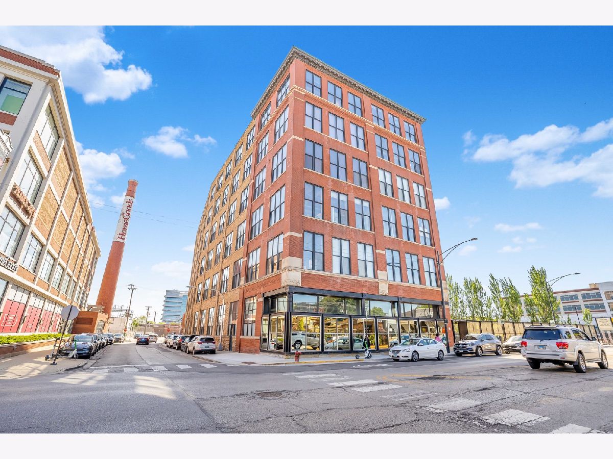 Townhomes & Condos For Sale Clybourn Lofts Chicago Illinois, 1872 Clybourn Avenue
