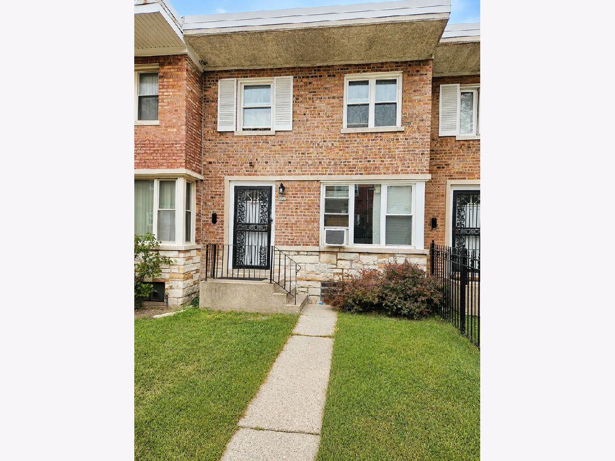  For Rent Chicago Illinois, 8352 Ingleside