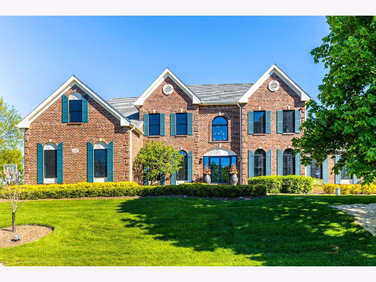  For Sale Lake Barrington Illinois, 23843 Lookout Pointe Road