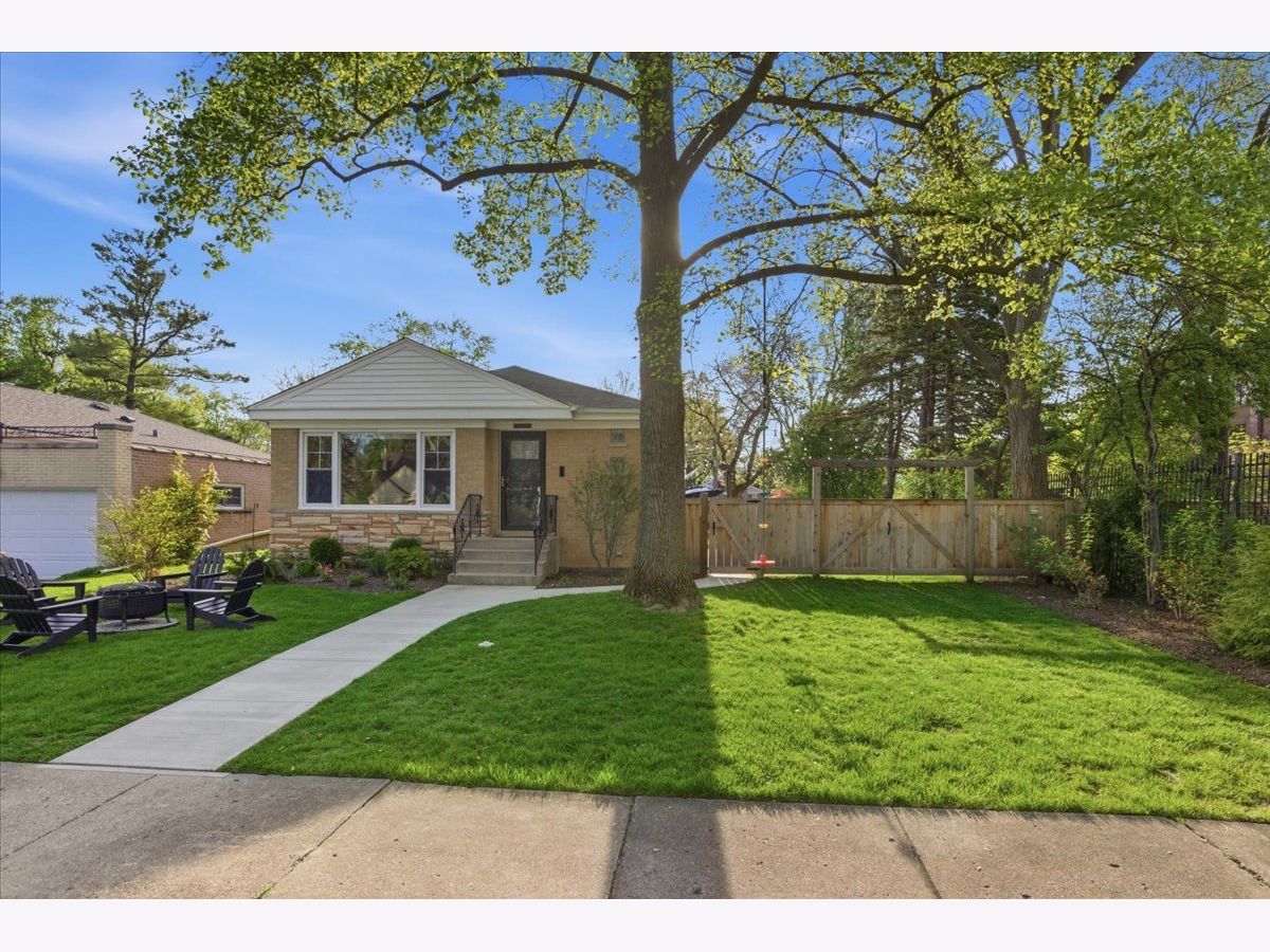  For Rent Evanston Illinois, 9237 Lincolnwood
