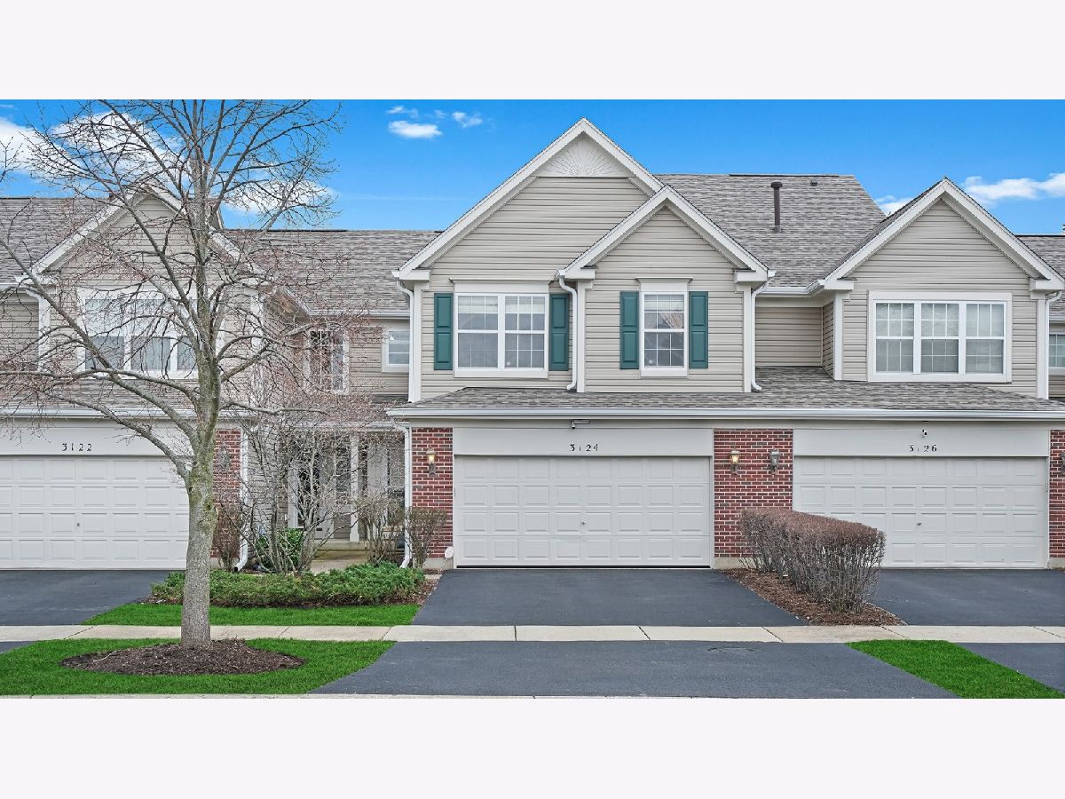 Townhomes For Rent Signature Club Naperville Illinois, 3124 Crystal Rock