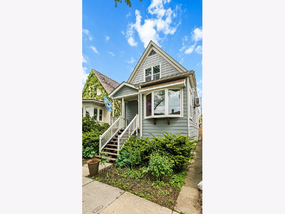Condominiums & Homes For Sale Horner Park Chicago Illinois, 4127 Richmond Street