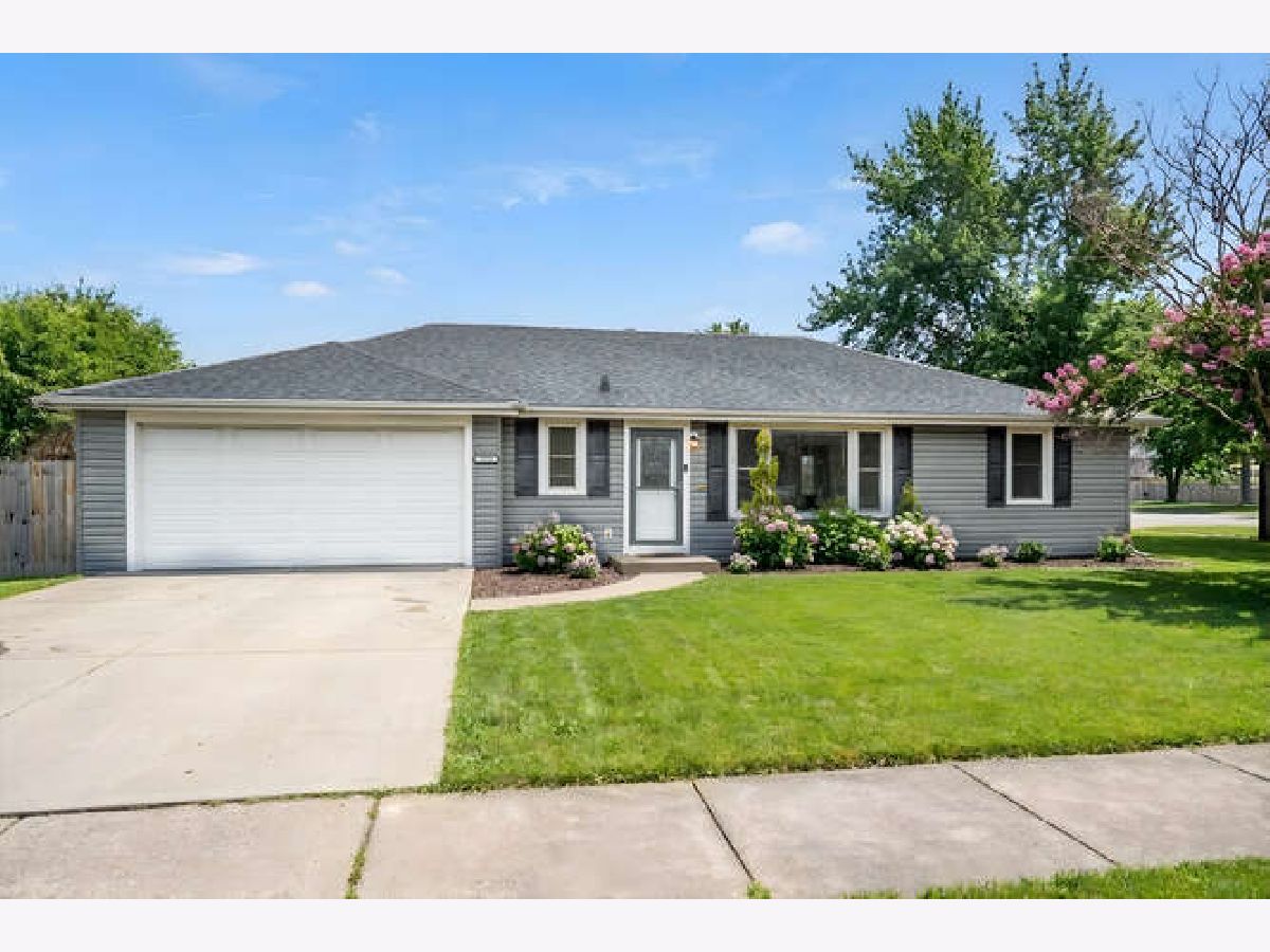  Rented Oak Lawn Illinois, 9359 Ridgeland