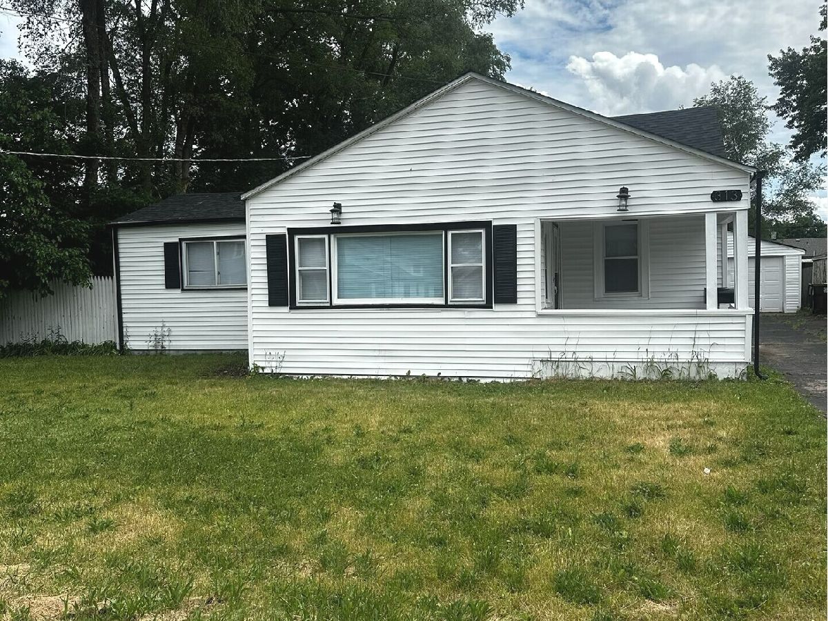  For Sale Loves Park Illinois, 313 Grand Boulevard