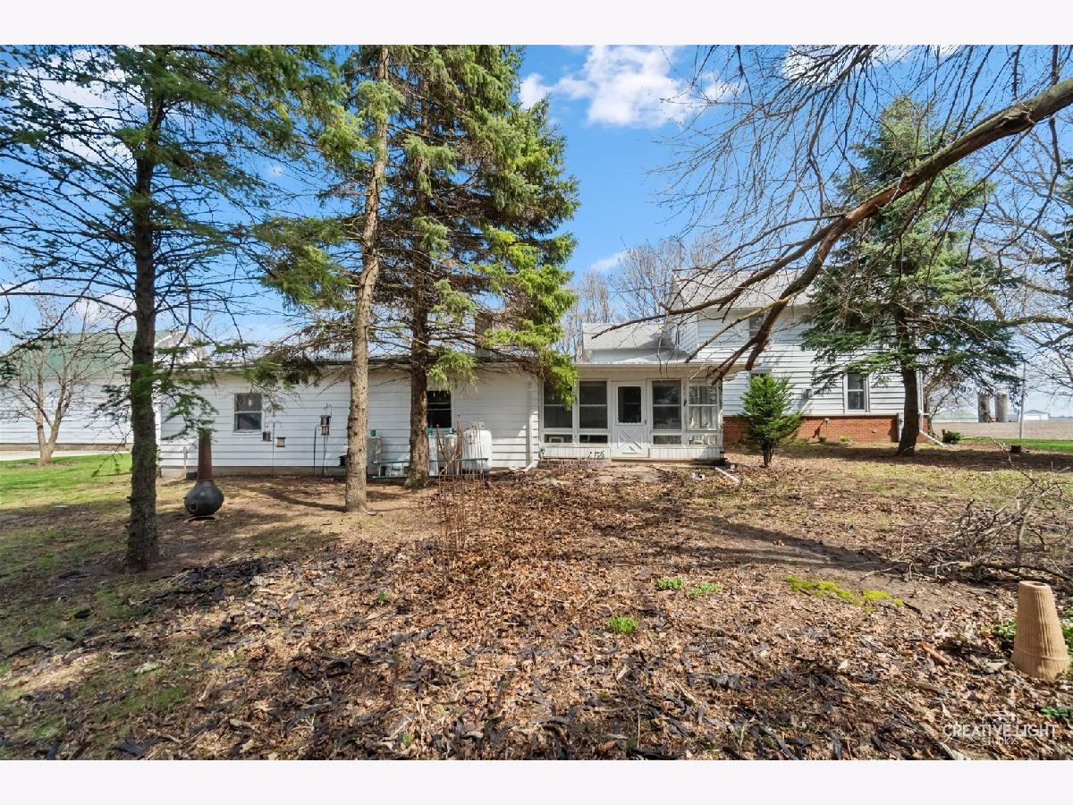  For Sale Hinckley Illinois, 15555 Mcgirr Road