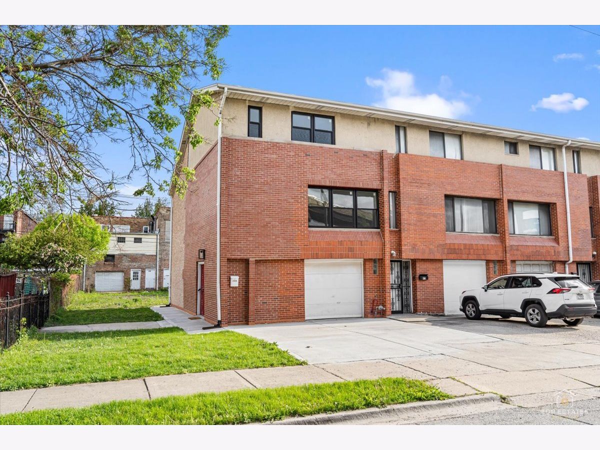  For Sale Chicago Illinois, 611 25th Place