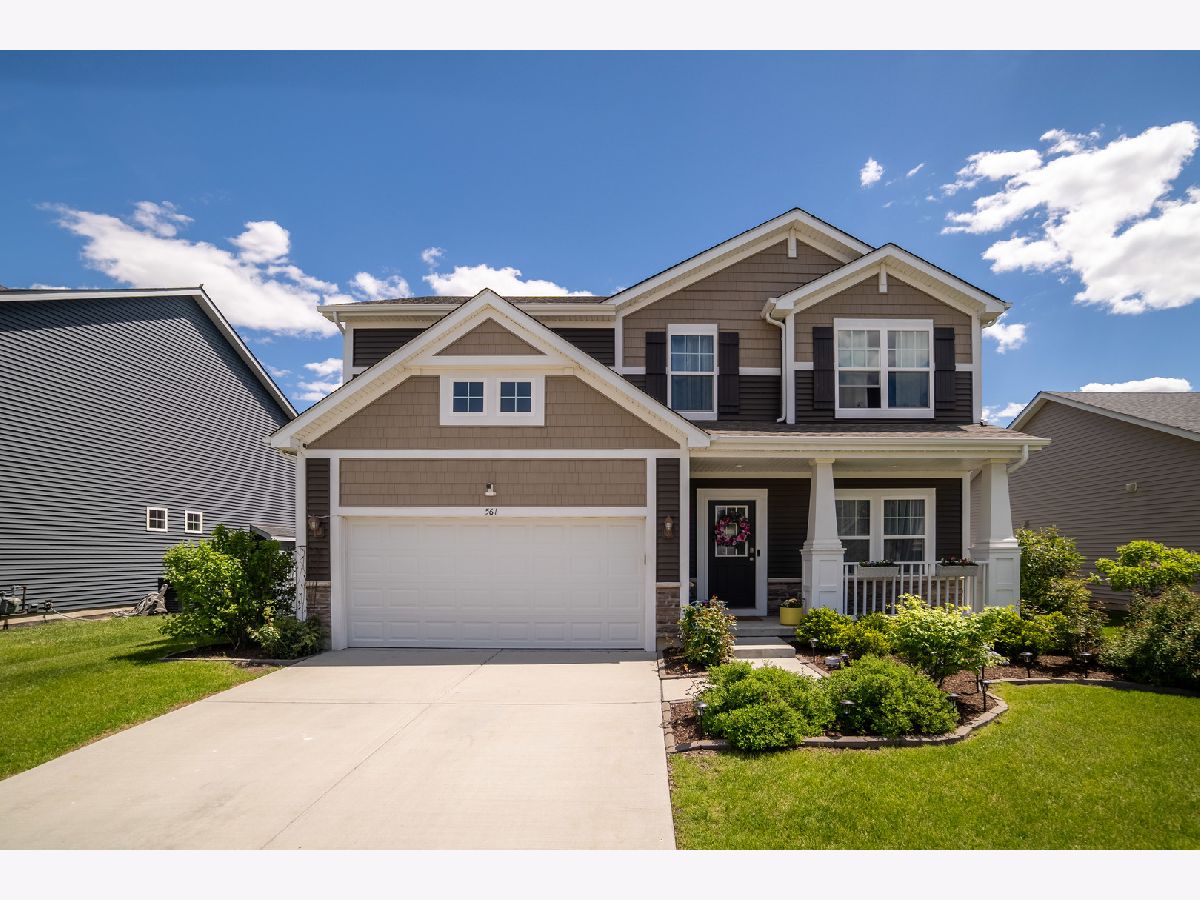 Homes For Sale Renwick Place Romeoville Illinois, 561 Stone Brook Drive