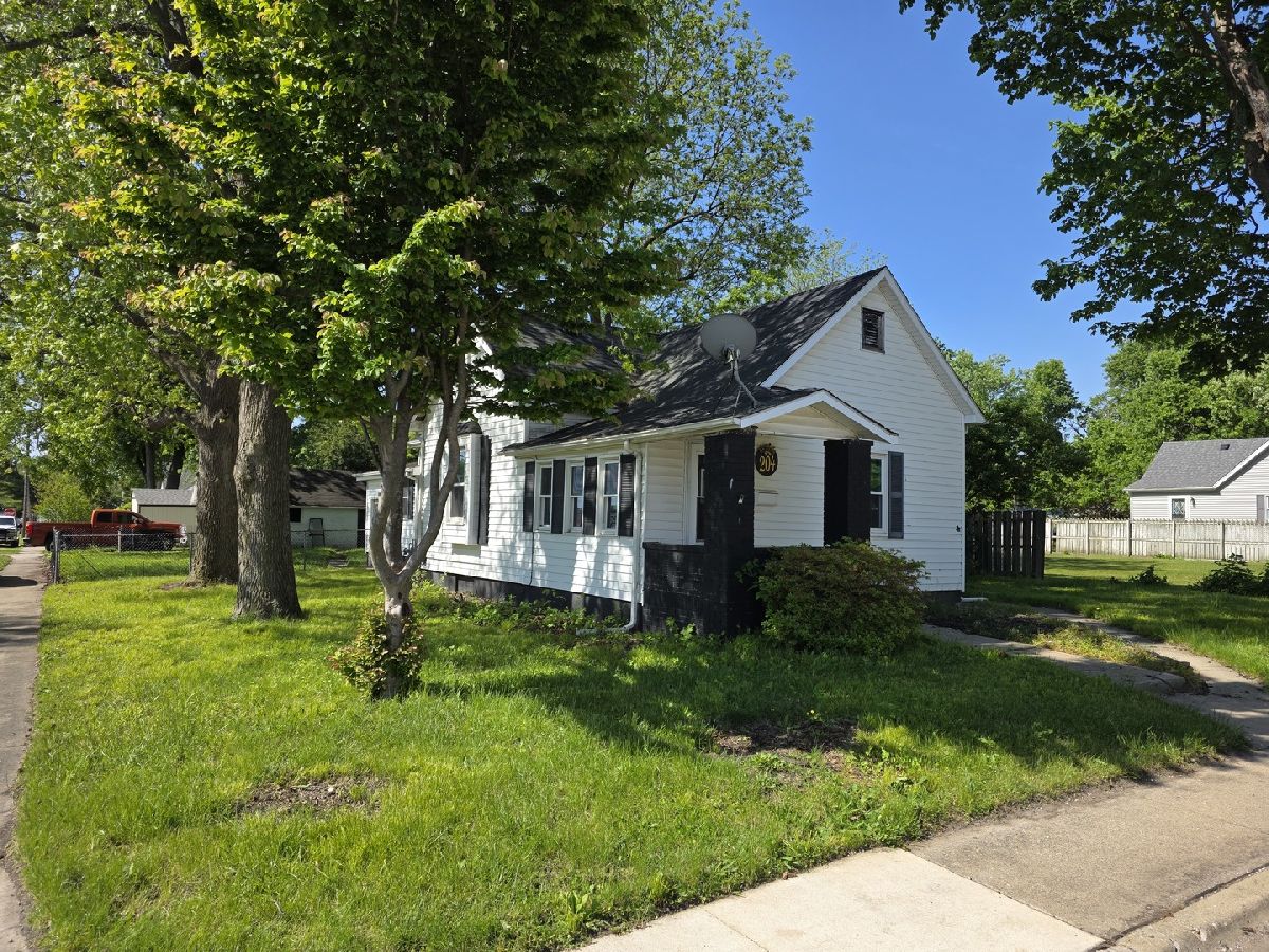  Sold Westville Illinois, 204 Main