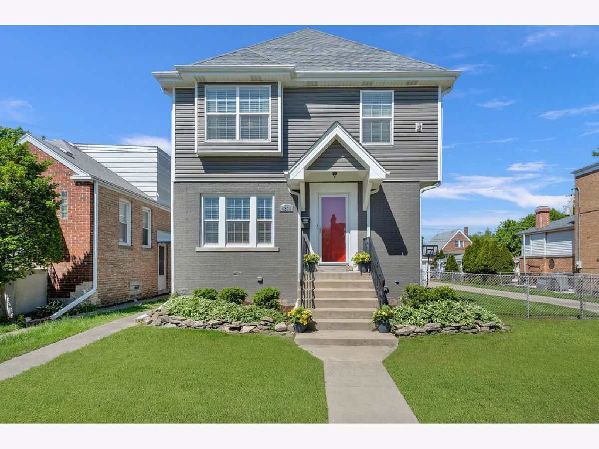  For Sale Brookfield Illinois, 4234 Vernon Avenue