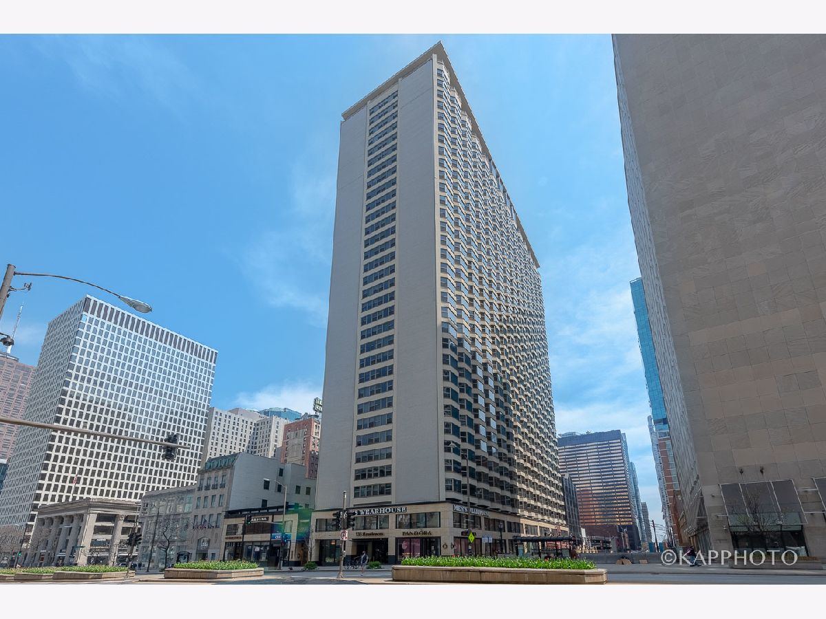  For Sale Chicago Illinois, 535 Michigan Avenue