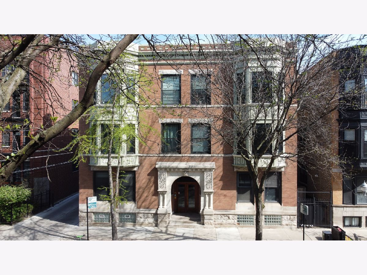 For Sale Chicago Illinois, 808 Buckingham Place